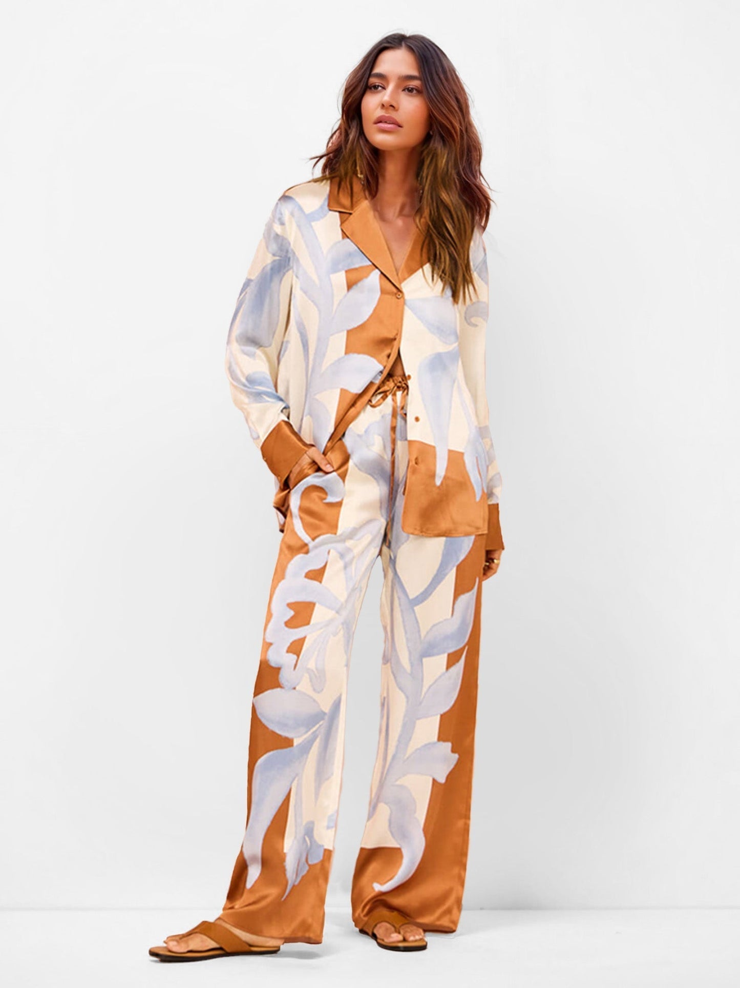 Completo Golden Leaf – Camicia Oversize e Pantaloni Coordinati