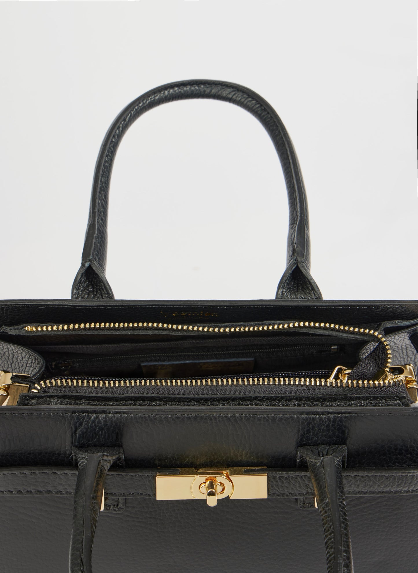 Borsa Grace in pelle Togo Nera
